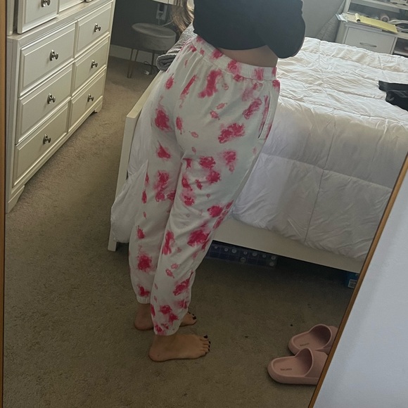 Pin Tie Dye Sweat Pants - Picture 5 of 5